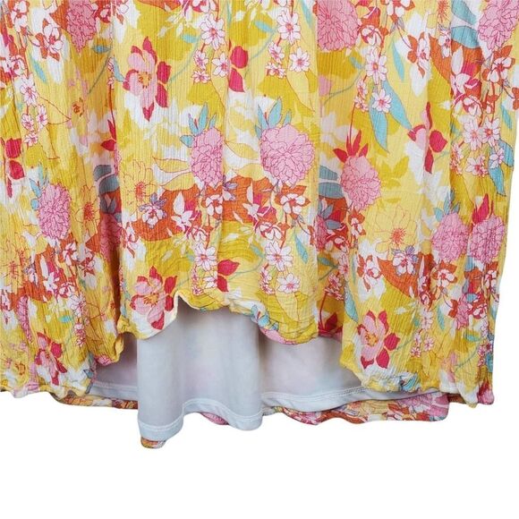 Torrid 14677924 PEACH FLORAL GAUZE HI-LO DRESS Shirred Embroidered Button V Neck - Picture 3 of 12